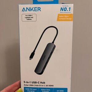 Anker 5-in-1 USB-C Hub in gray and black